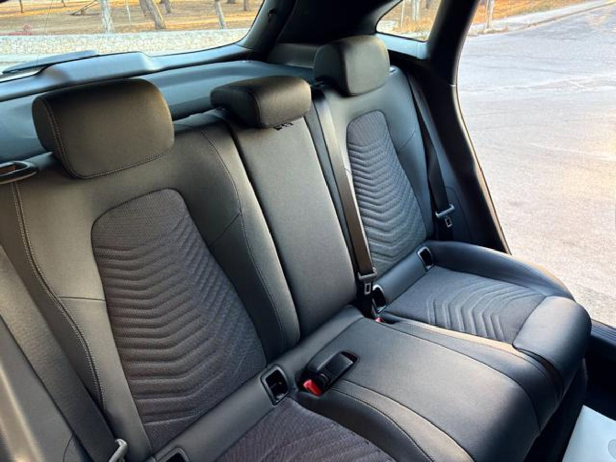 Mercedes-Benz GLA SUV 200 d Business Extra auto (20)