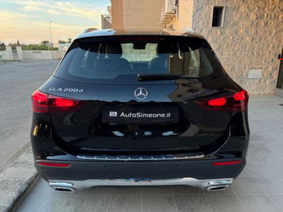 Mercedes-Benz GLA SUV 200 d Business Extra auto (6)