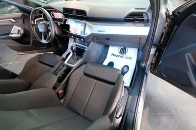 Audi Q3 40 TDI quattro S tronic Business (16)
