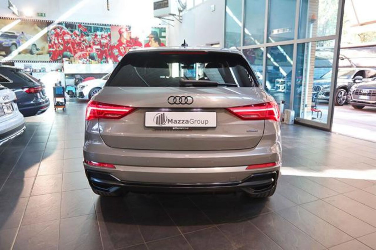 Audi Q3 40 TDI quattro S tronic Business (8)