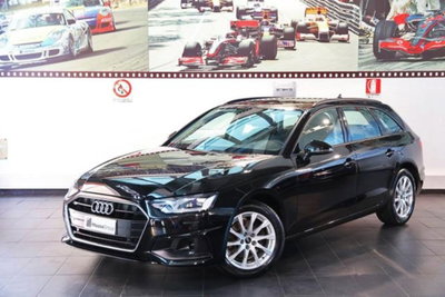 Audi A4 Avant 30 2.0 tdi mhev Business Advanced 136cv s-tronic