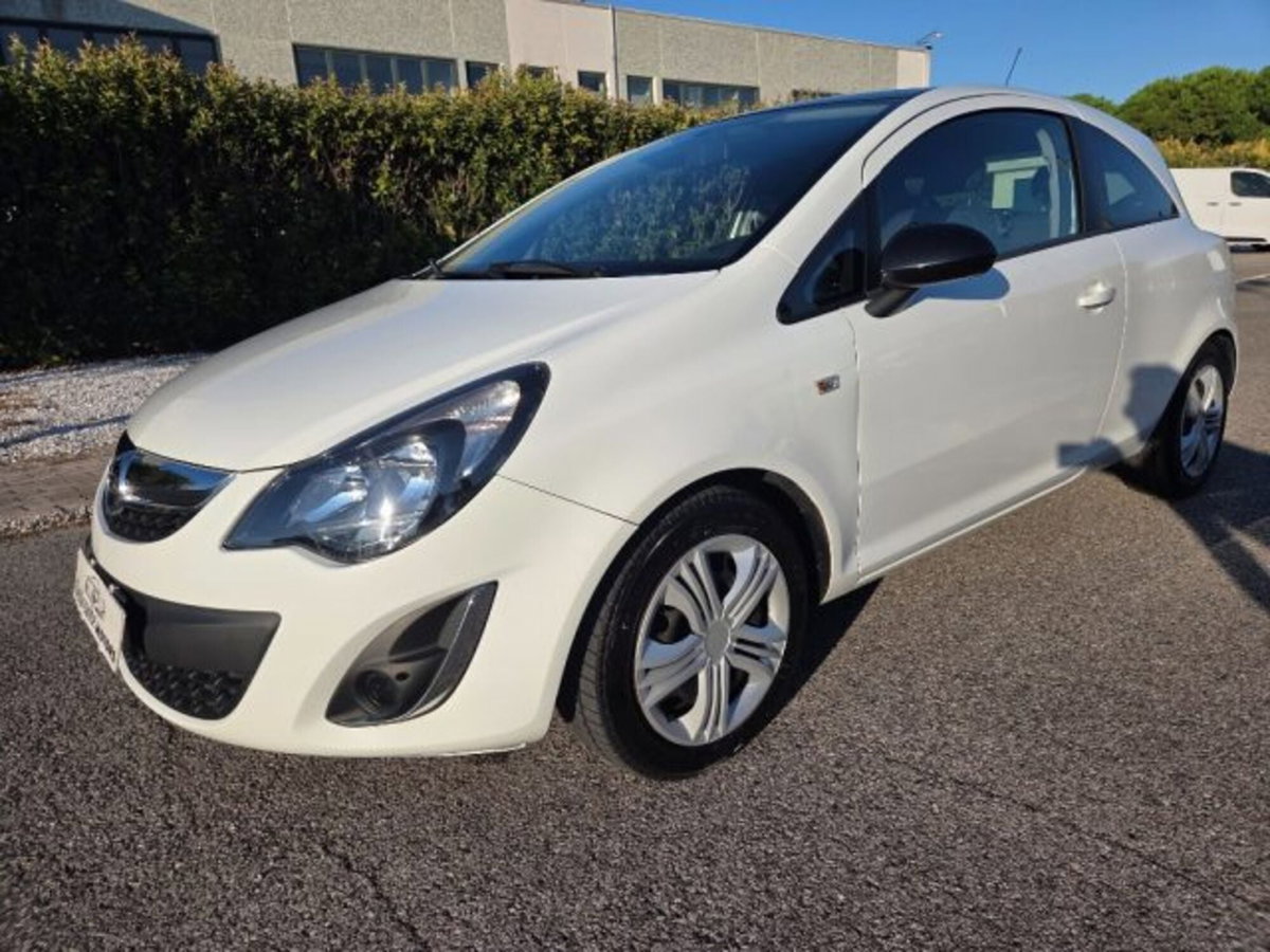 Opel Corsa 1.2 3 porte Edition