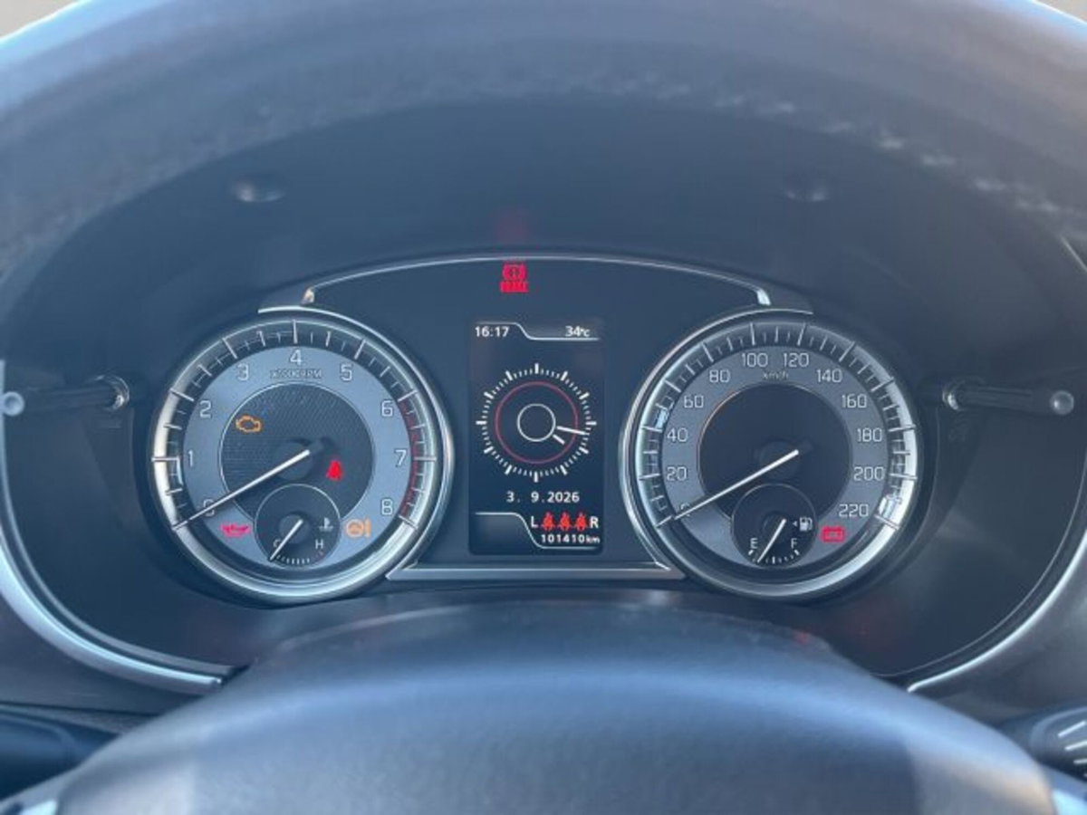Suzuki Vitara 1.0 Boosterjet Katana (12)