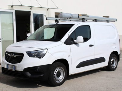 Opel Combo Furgone Cargo 1.5 Diesel 100CV S&S PC 650kg Edition usato