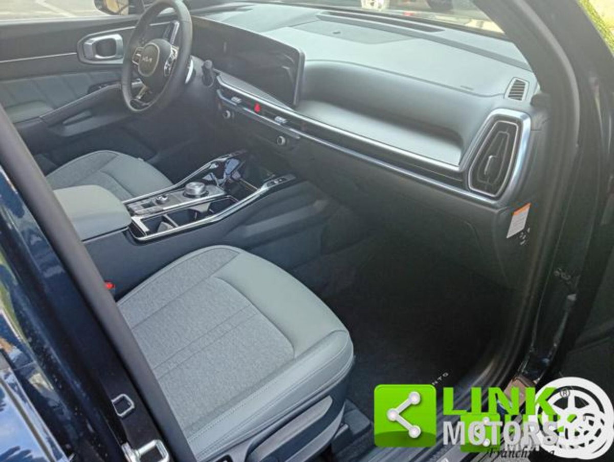 Kia Sorento 1.6 tgdi hev Style 4wd at6 (7)