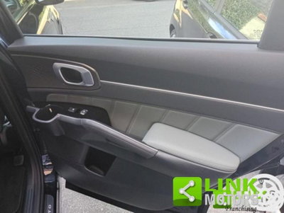 Kia Sorento 1.6 tgdi hev Style 4wd at6 (9)