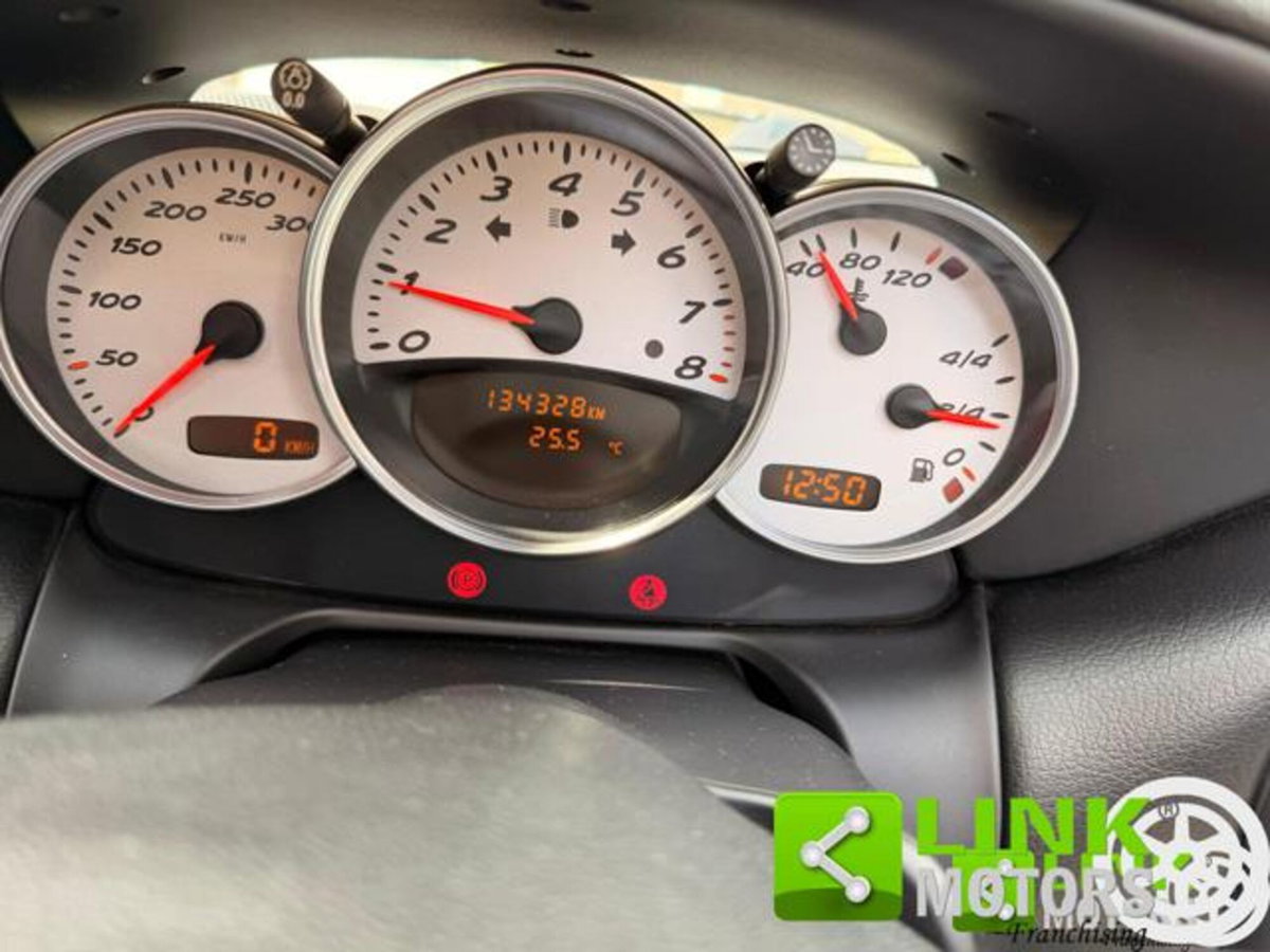 Porsche Boxster 3.2i 24V cat S (16)