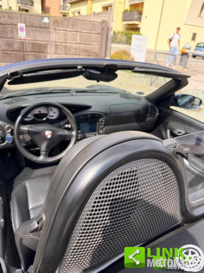 Porsche Boxster 3.2i 24V cat S (5)