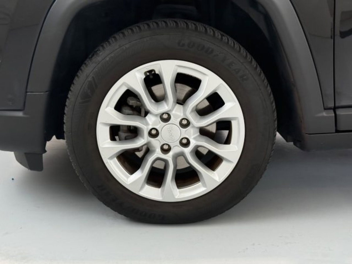 Jeep Compass 1.5 Turbo T4 130CV MHEV 2WD Limited (16)
