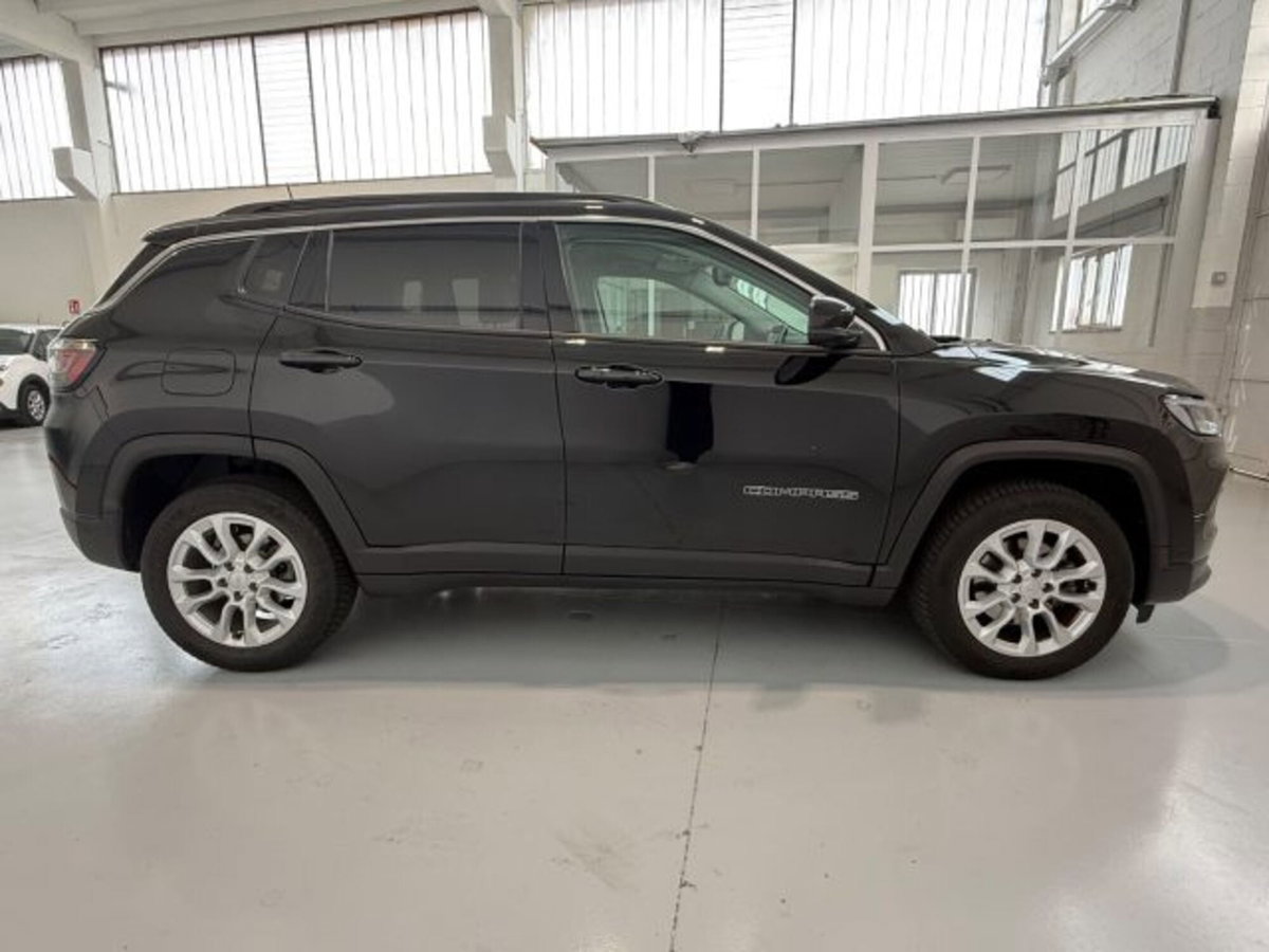 Jeep Compass 1.5 Turbo T4 130CV MHEV 2WD Limited (4)
