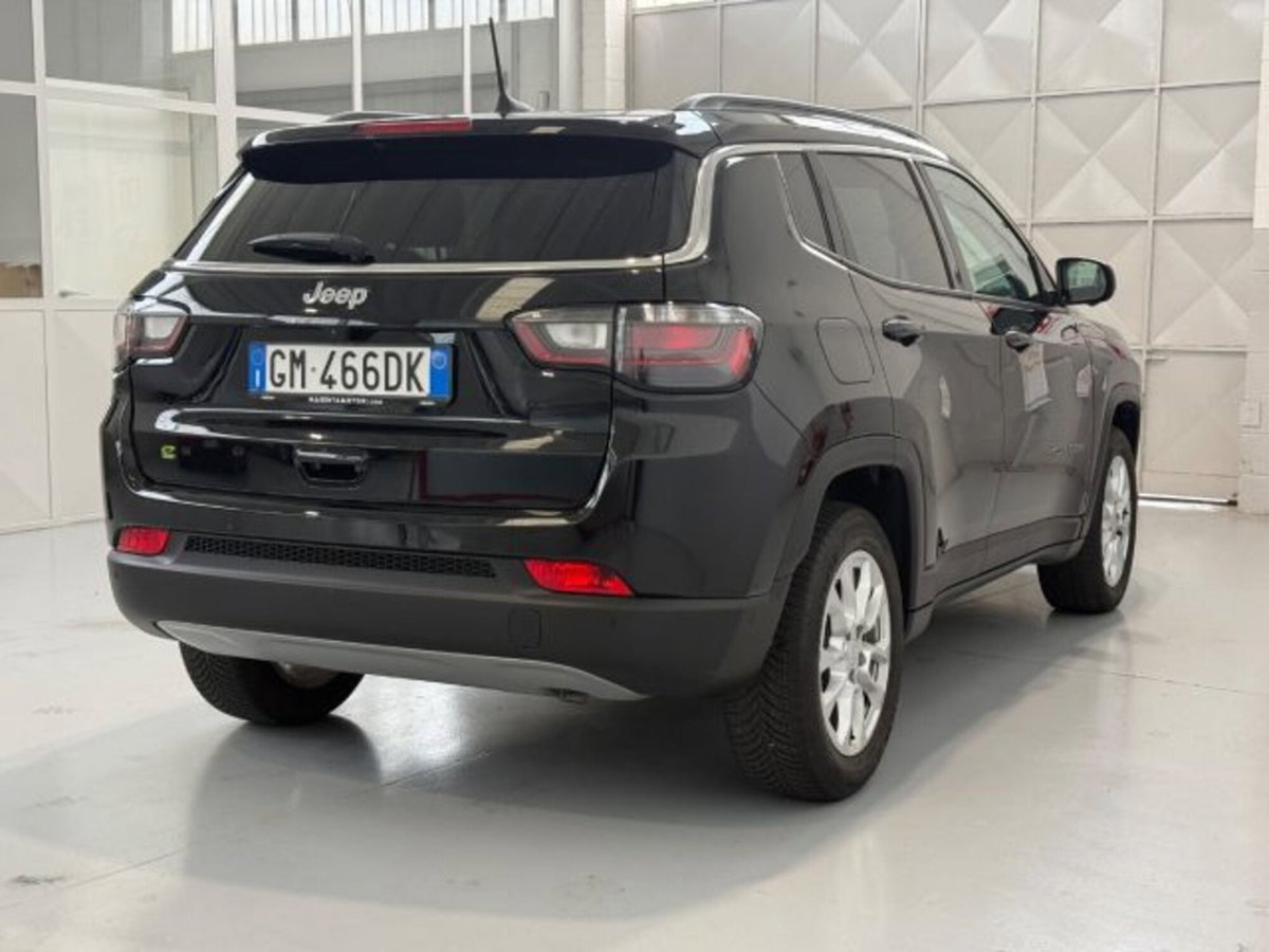 Jeep Compass 1.5 Turbo T4 130CV MHEV 2WD Limited (5)