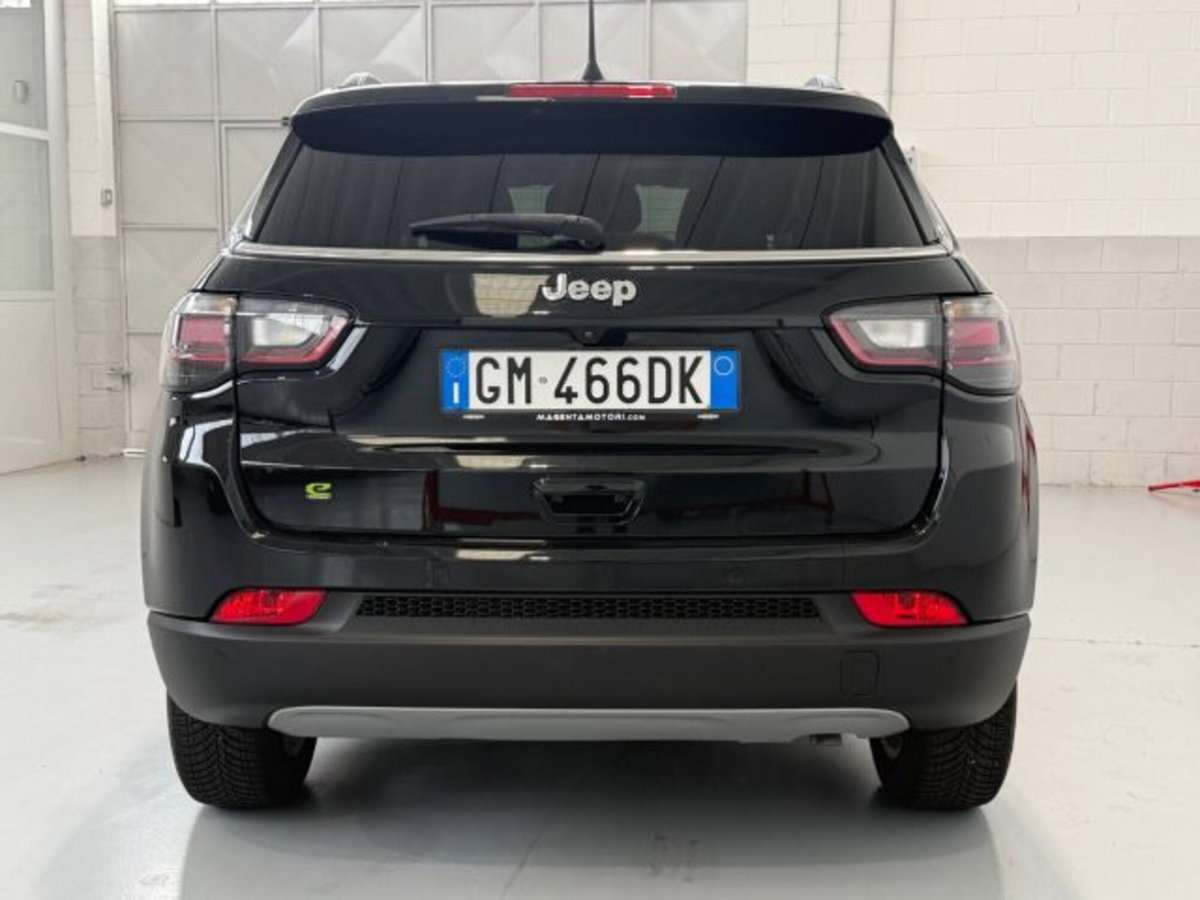 Jeep Compass 1.5 Turbo T4 130CV MHEV 2WD Limited (6)