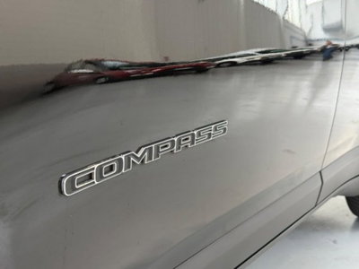 Jeep Compass 1.5 Turbo T4 130CV MHEV 2WD Limited (9)