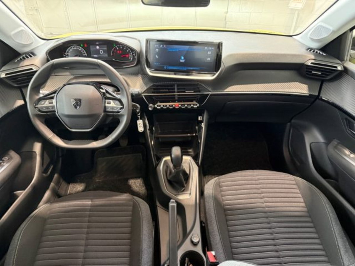 Peugeot 208 1.2 puretech Active s&s 75cv (13)