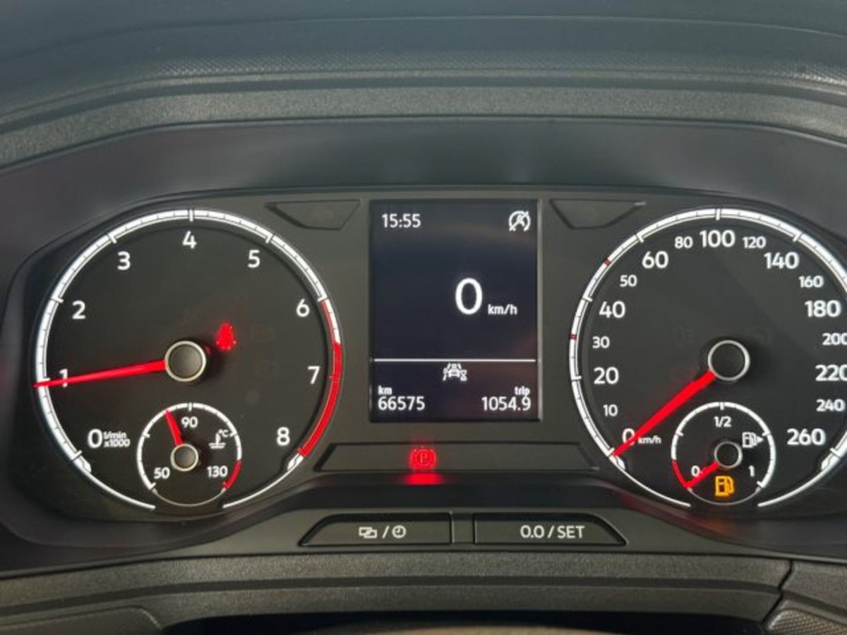 Volkswagen T-Cross 1.0 TSI Urban BMT (11)