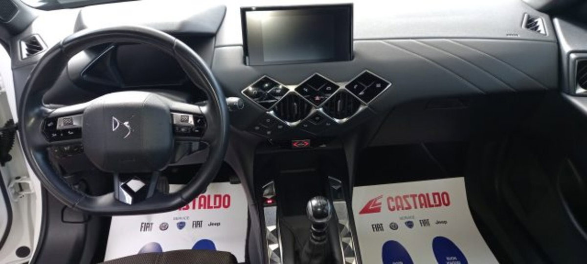 Ds DS 3 DS 3 Crossback BlueHDi 110 So Chic (10)