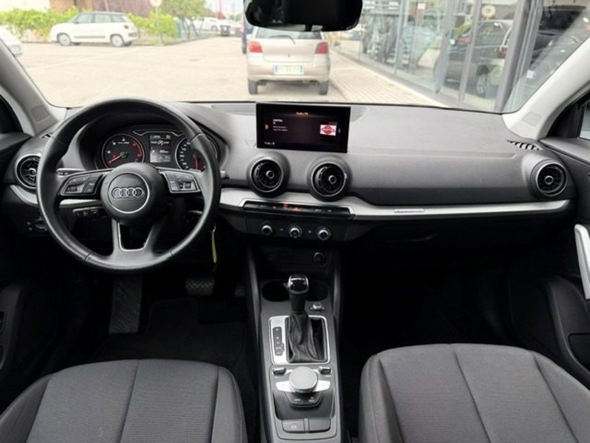 Audi Q2 Q2 35 TDI (11)