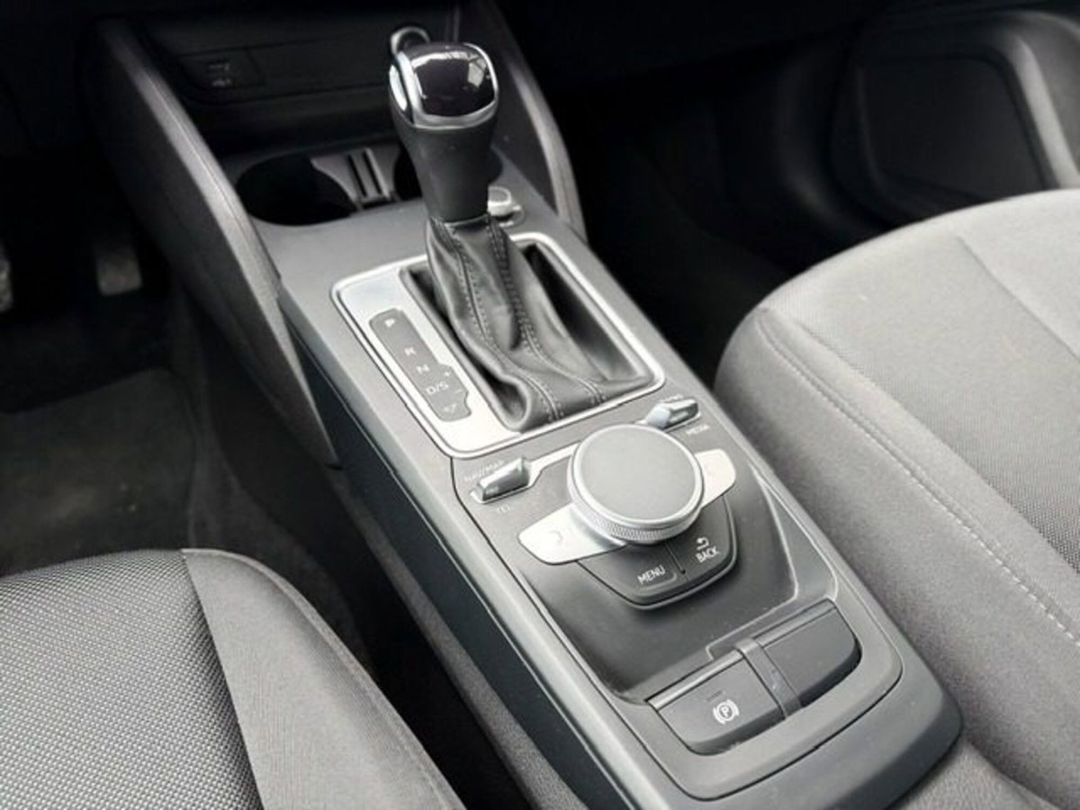 Audi Q2 Q2 35 TDI (12)