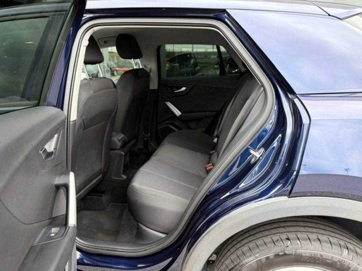 Audi Q2 Q2 35 TDI (16)