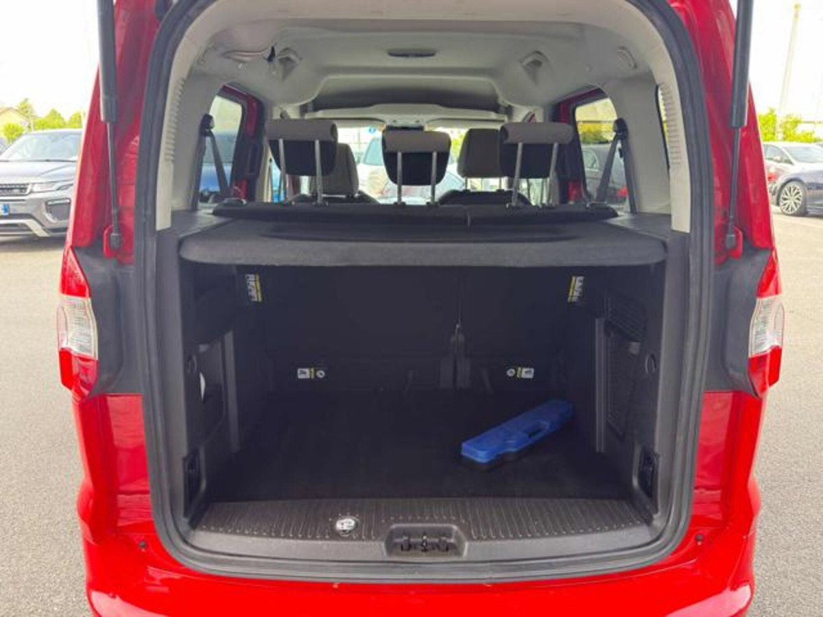 Ford Tourneo Courier 1.0 EcoBoost 100 CV Plus (18)