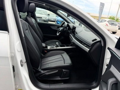 Audi A4 40 2.0 tdi mhev Business Advanced 204cv s-tronic (14)