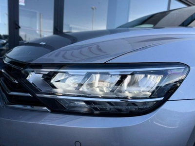 Volkswagen Passat Variant 2.0 TDI SCR 122 CV EVO DSG Business (17)