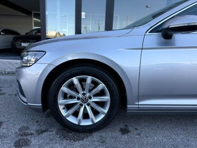 Volkswagen Passat Variant 2.0 TDI SCR 122 CV EVO DSG Business (18)