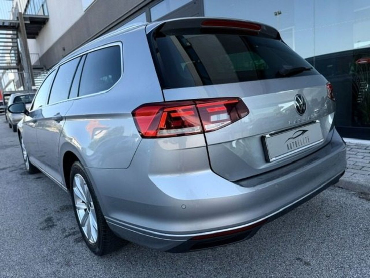 Volkswagen Passat Variant 2.0 TDI SCR 122 CV EVO DSG Business (3)