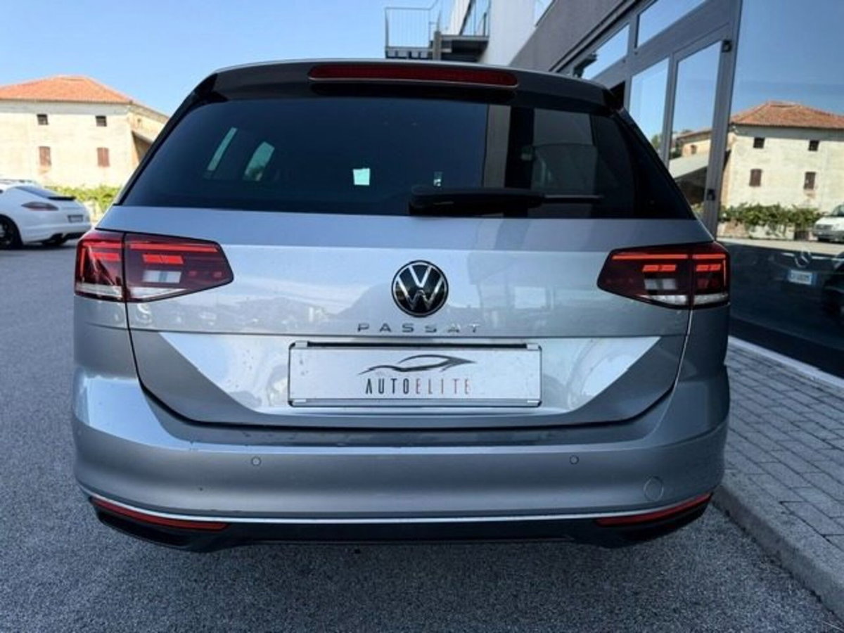 Volkswagen Passat Variant 2.0 TDI SCR 122 CV EVO DSG Business (4)