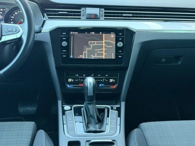 Volkswagen Passat Variant 2.0 TDI SCR 122 CV EVO DSG Business (8)