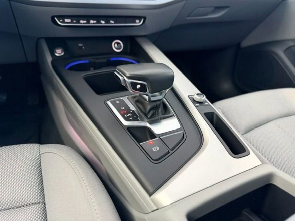 Audi A4 Avant 40 TDI S tronic Business (12)