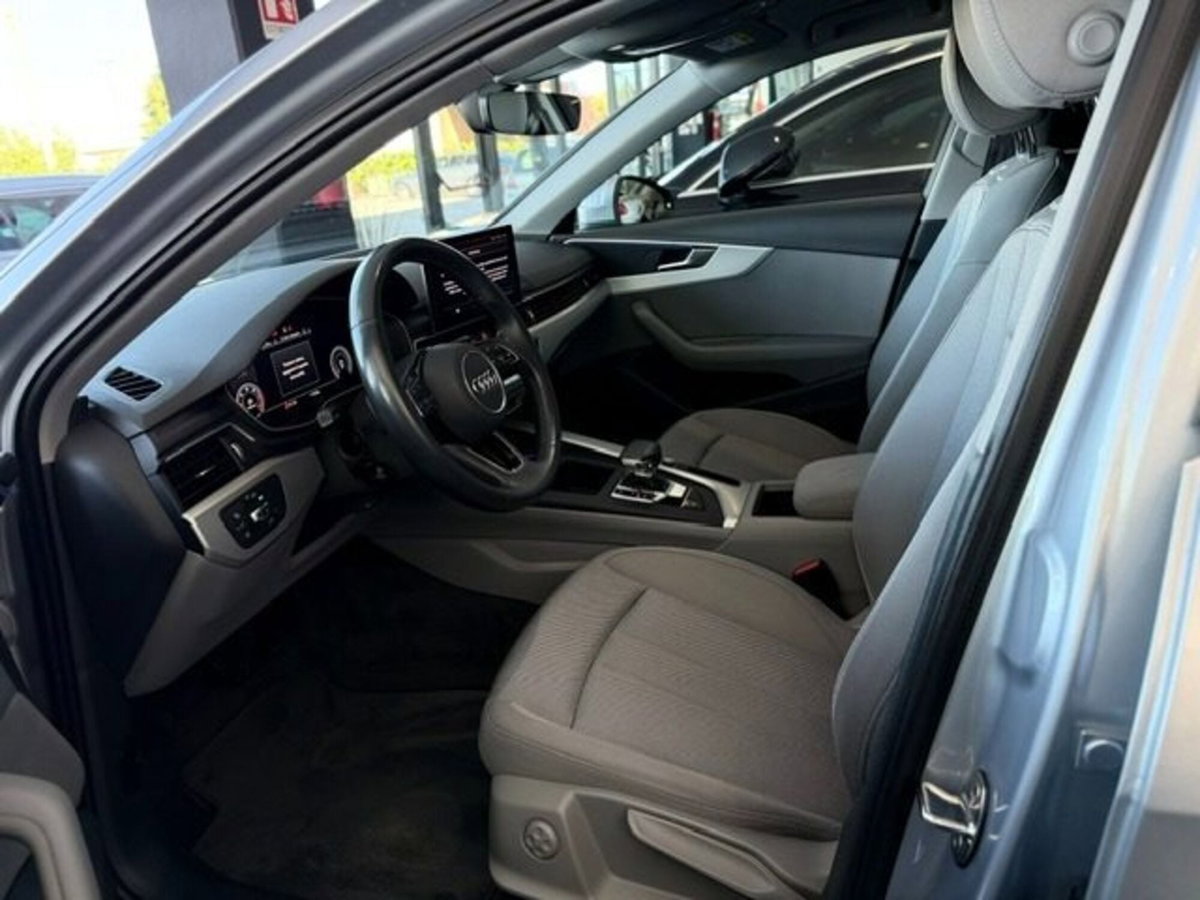 Audi A4 Avant 40 TDI S tronic Business (15)