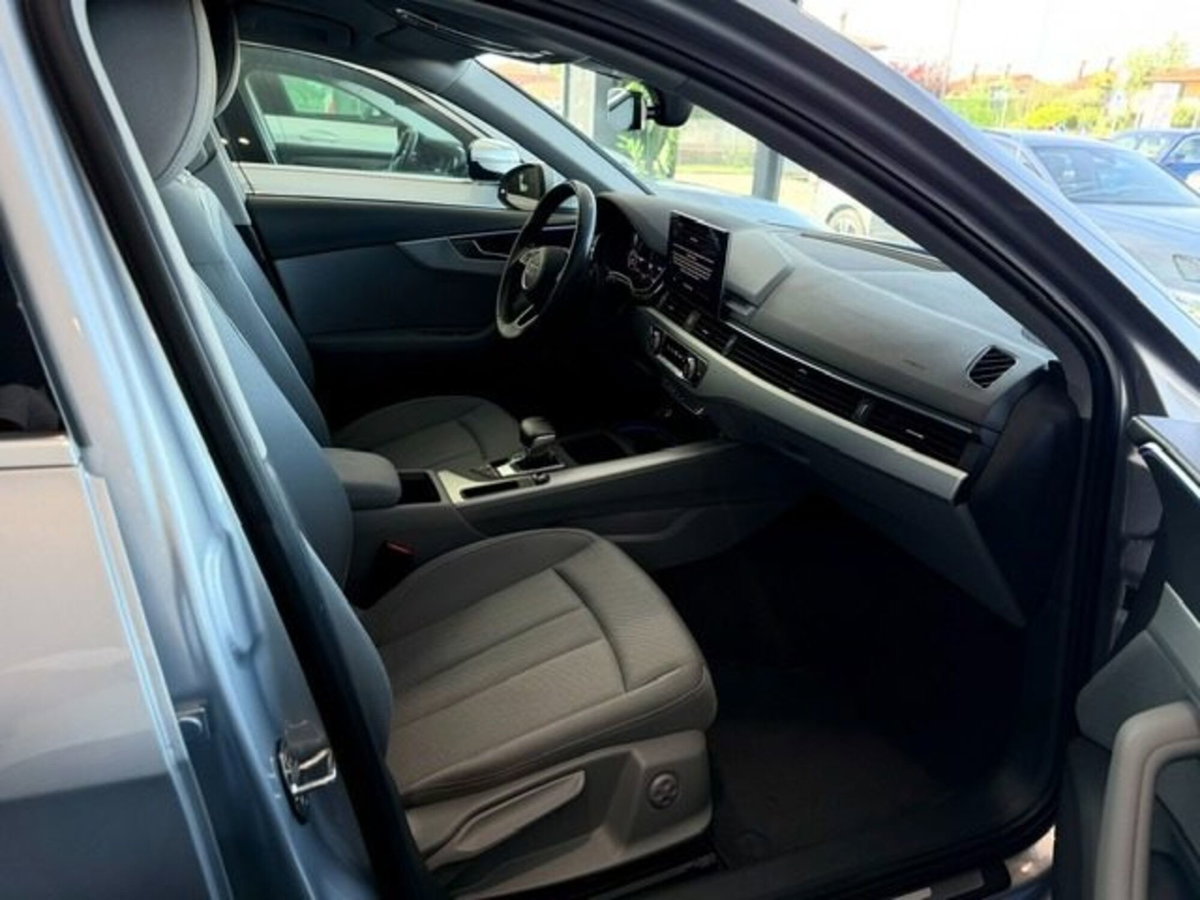 Audi A4 Avant 40 TDI S tronic Business (17)