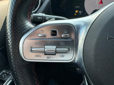 Mercedes-Benz GLA SUV 200 d Automatic Premium (13)