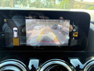 Mercedes-Benz GLA SUV 200 d Automatic Premium (14)