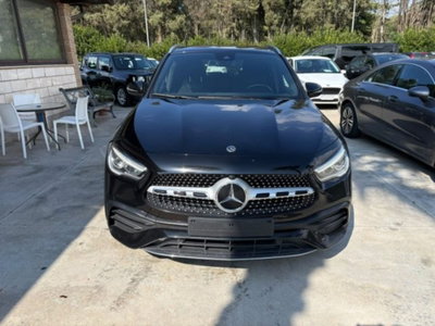 Mercedes-Benz GLA SUV 200 d Automatic Premium (3)