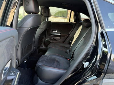 Mercedes-Benz GLA SUV 200 d Automatic Premium (9)