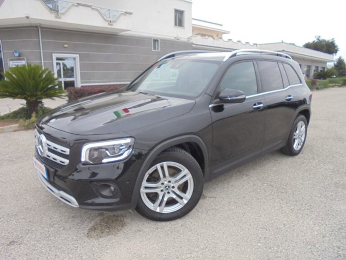 Mercedes-Benz GLB 200 d Automatic 4Matic Sport (2)