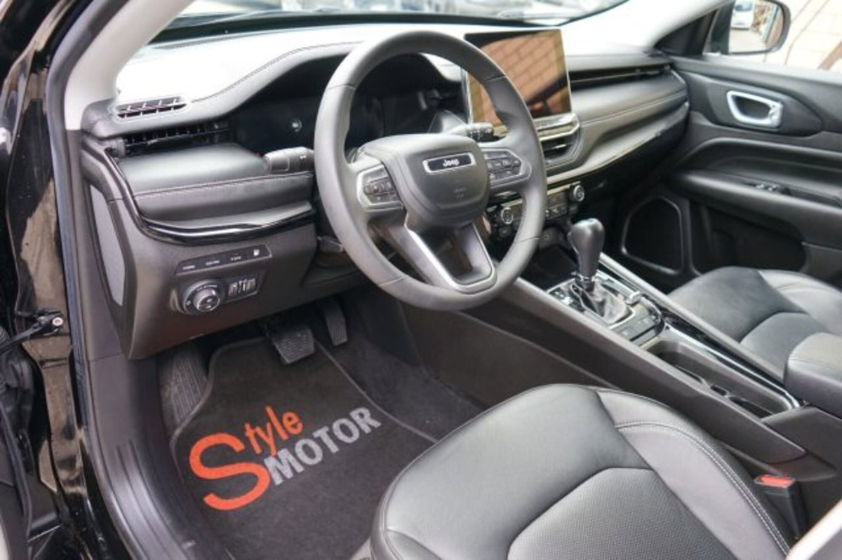 Jeep Compass 1.3 T4 240CV PHEV AT6 4xe S (6)