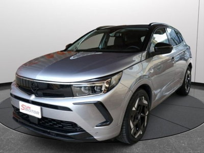 Opel Grandland 1.6 PHEV aut. AWD Ultimate (2)