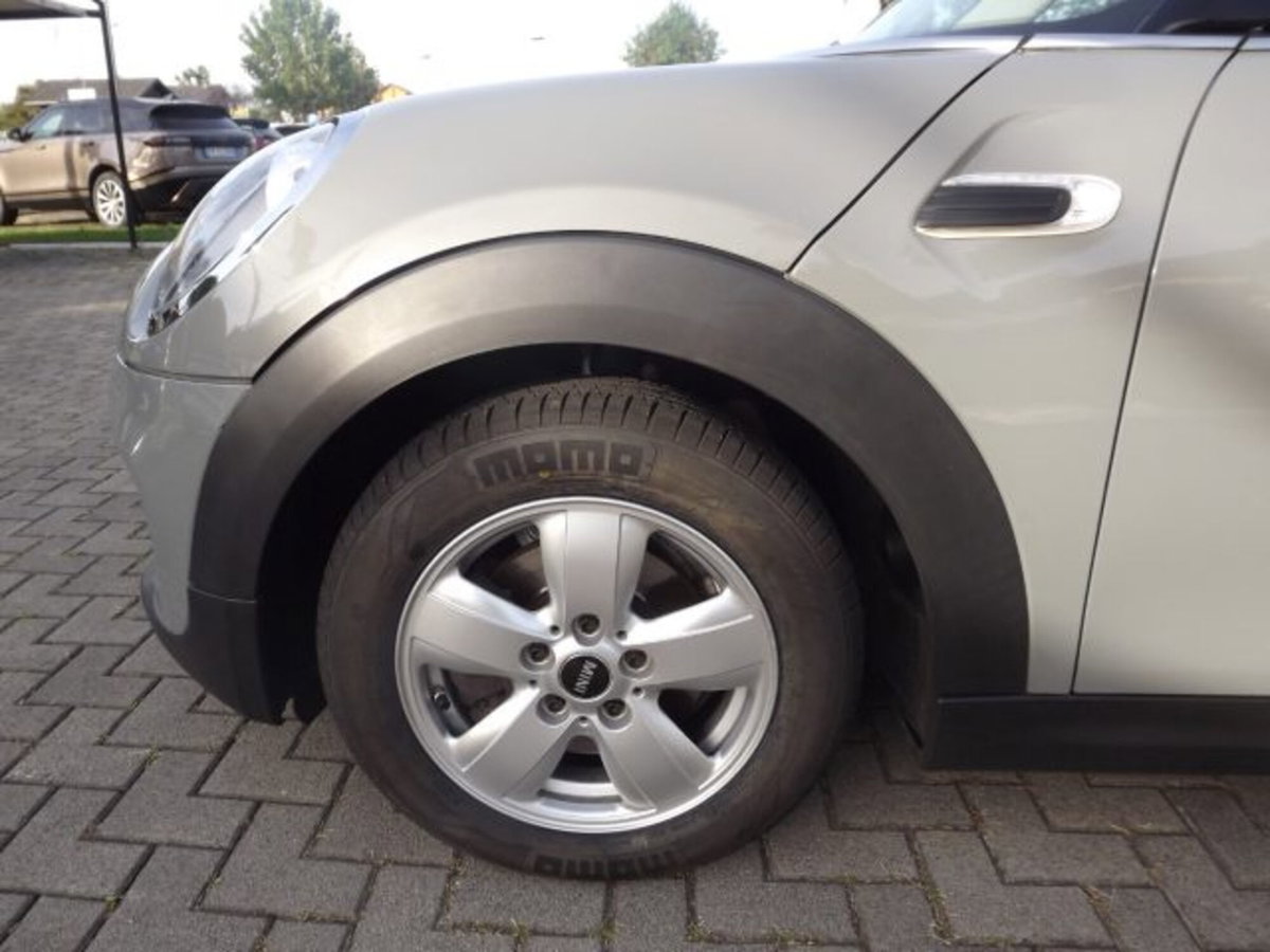 MINI Mini 1.2 One 75 CV (11)