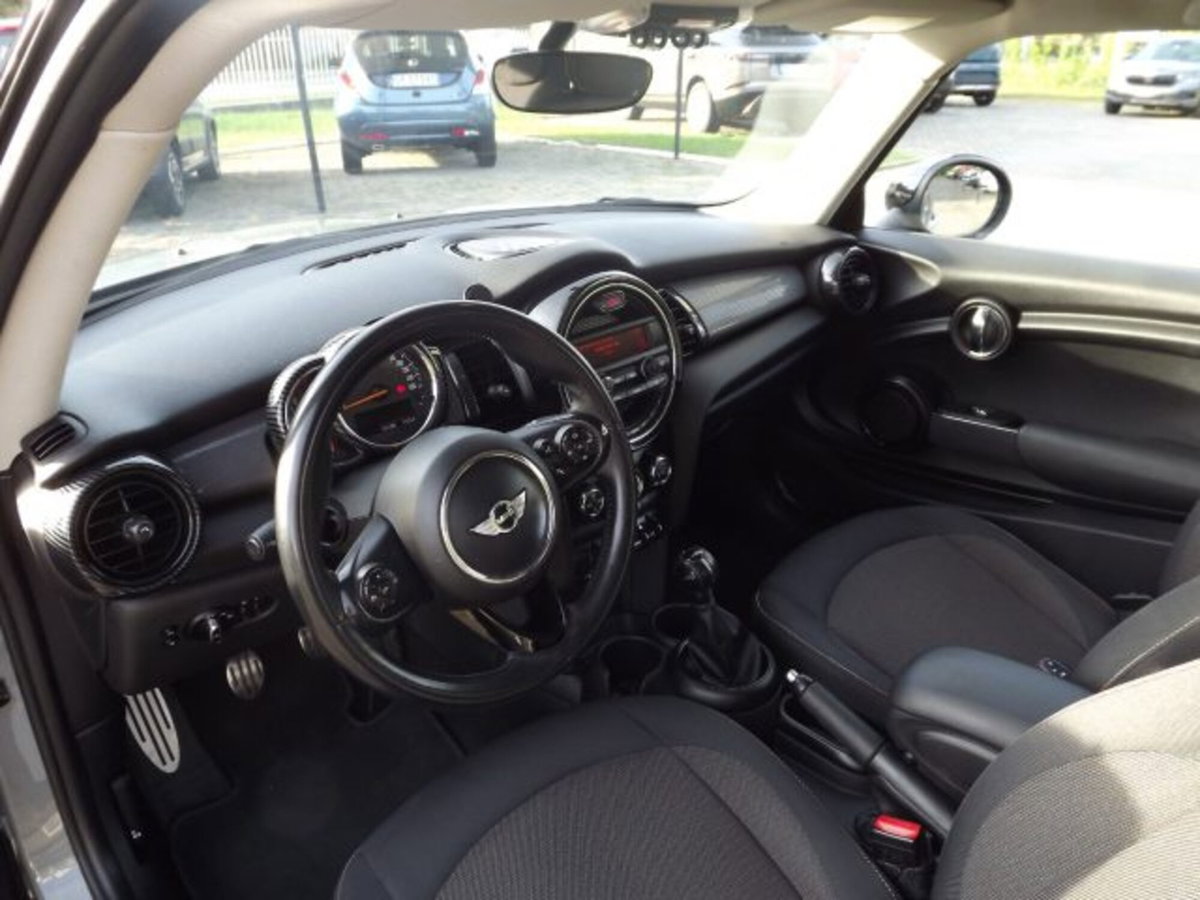 MINI Mini 1.2 One 75 CV (13)