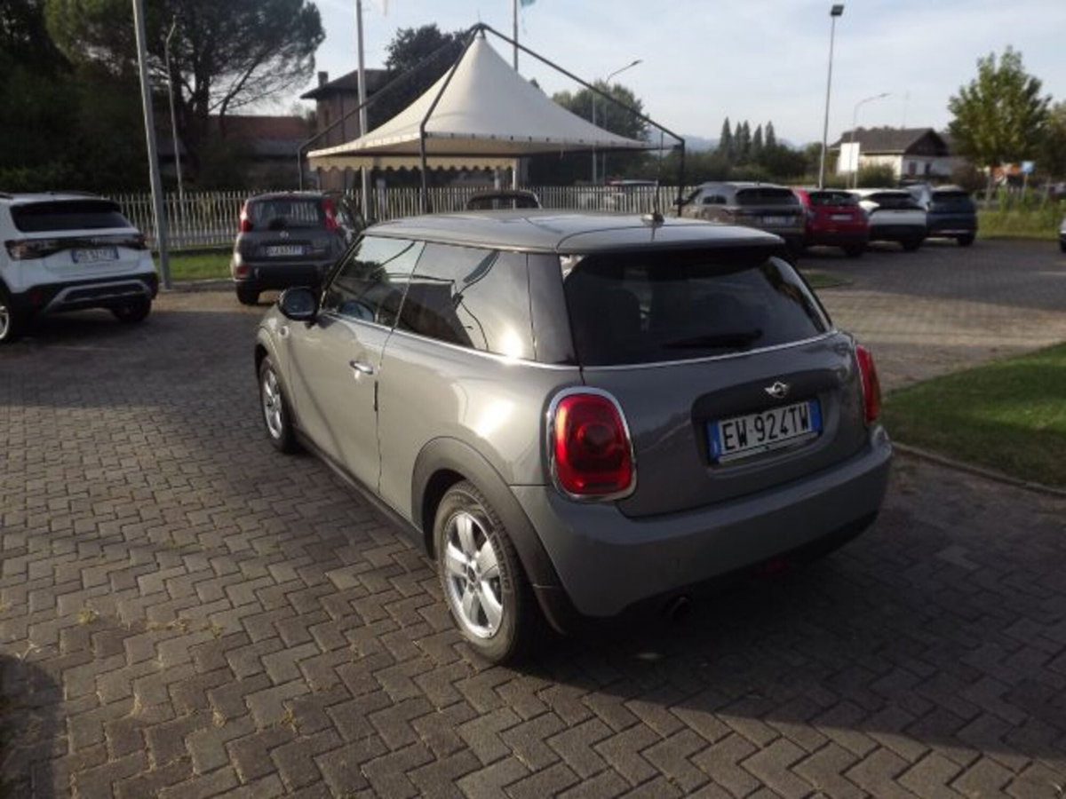 MINI Mini 1.2 One 75 CV (4)