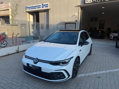 Volkswagen Golf 2.0 tsi GTI MT Ultimate 245cv (2)
