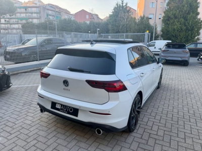 Volkswagen Golf 2.0 tsi GTI MT Ultimate 245cv (6)