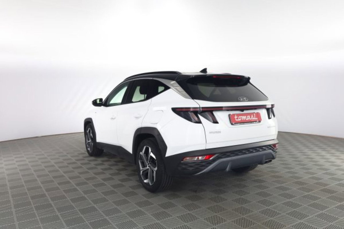 Hyundai Tucson 1.6 crdi 48V Exellence 2wd dct (6)