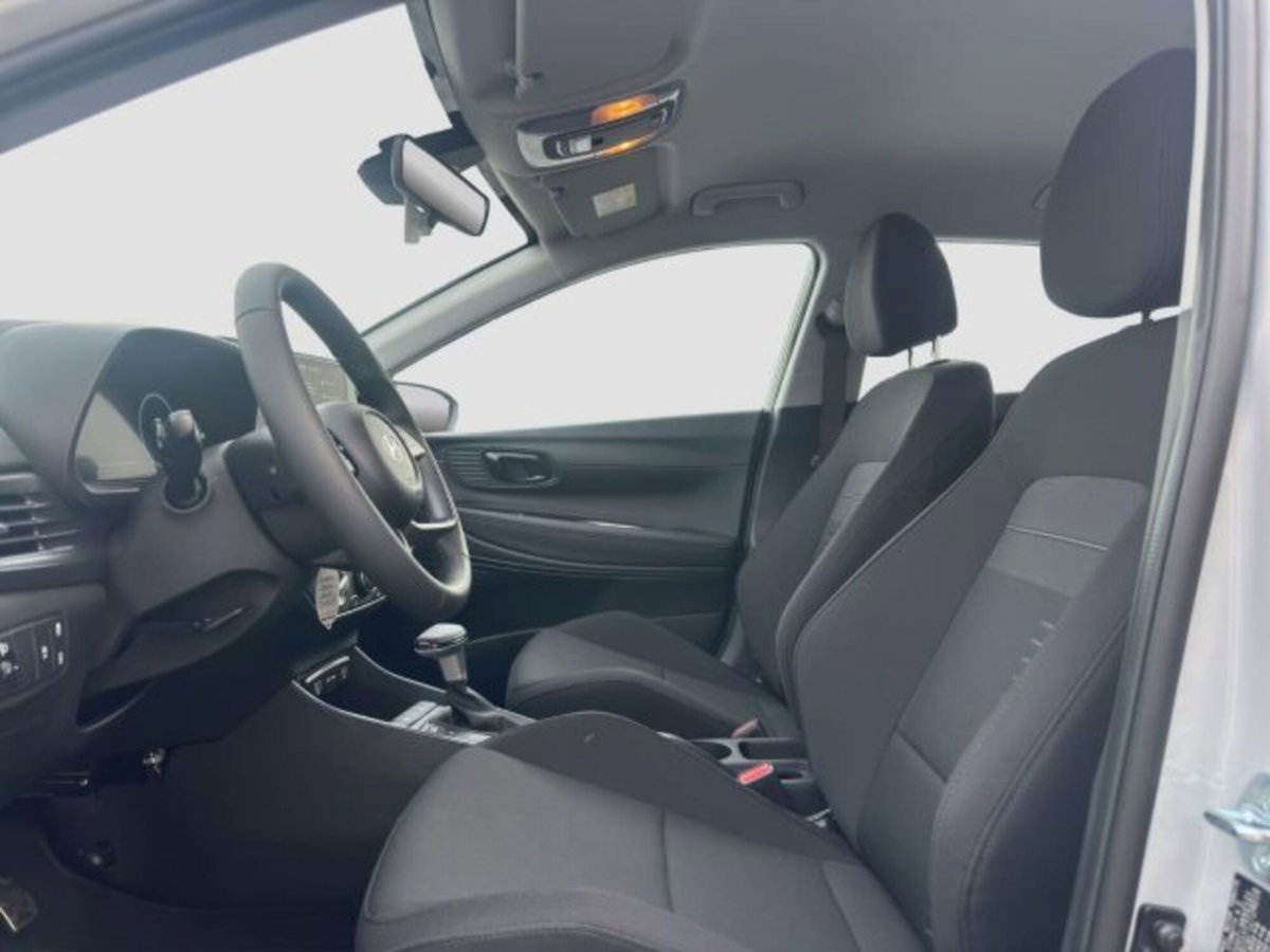 Hyundai Bayon 1.0 t-gdi Business 90cv dct (14)