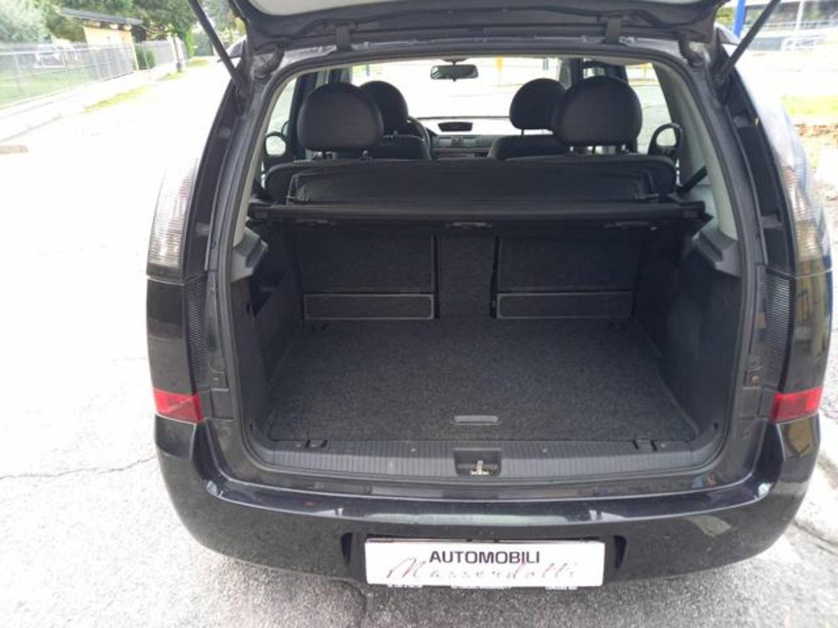Opel Meriva 1.4 16V Club (14)