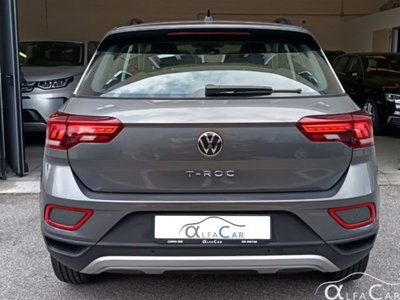 Volkswagen T-Roc 1.5 tsi Life dsg (4)