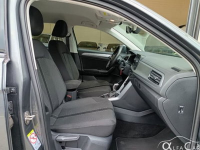 Volkswagen T-Roc 1.5 tsi Life dsg (5)